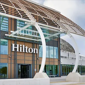 https://hilton-at-the-ageas-bowl.tophotelsbath.com